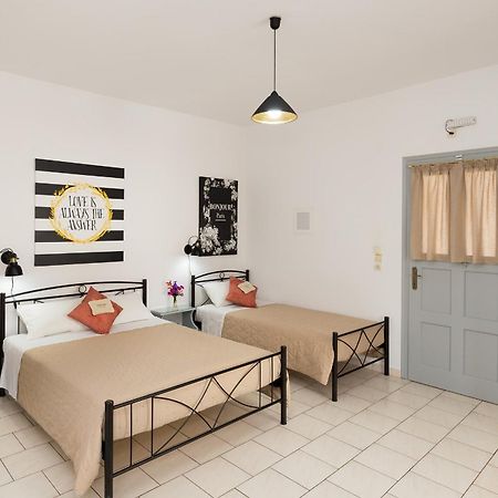 Letta'S Apartments Finikas  Eksteriør bilde
