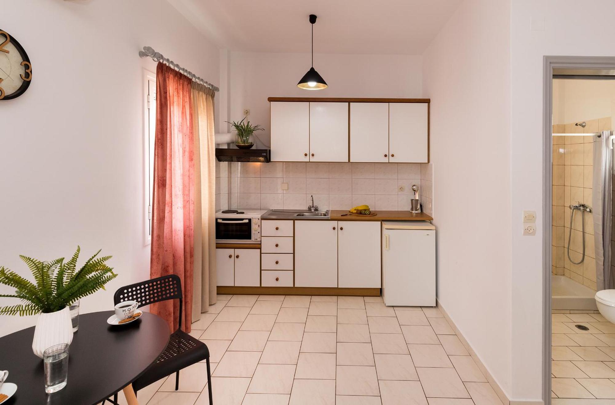 Letta'S Apartments Finikas  Eksteriør bilde