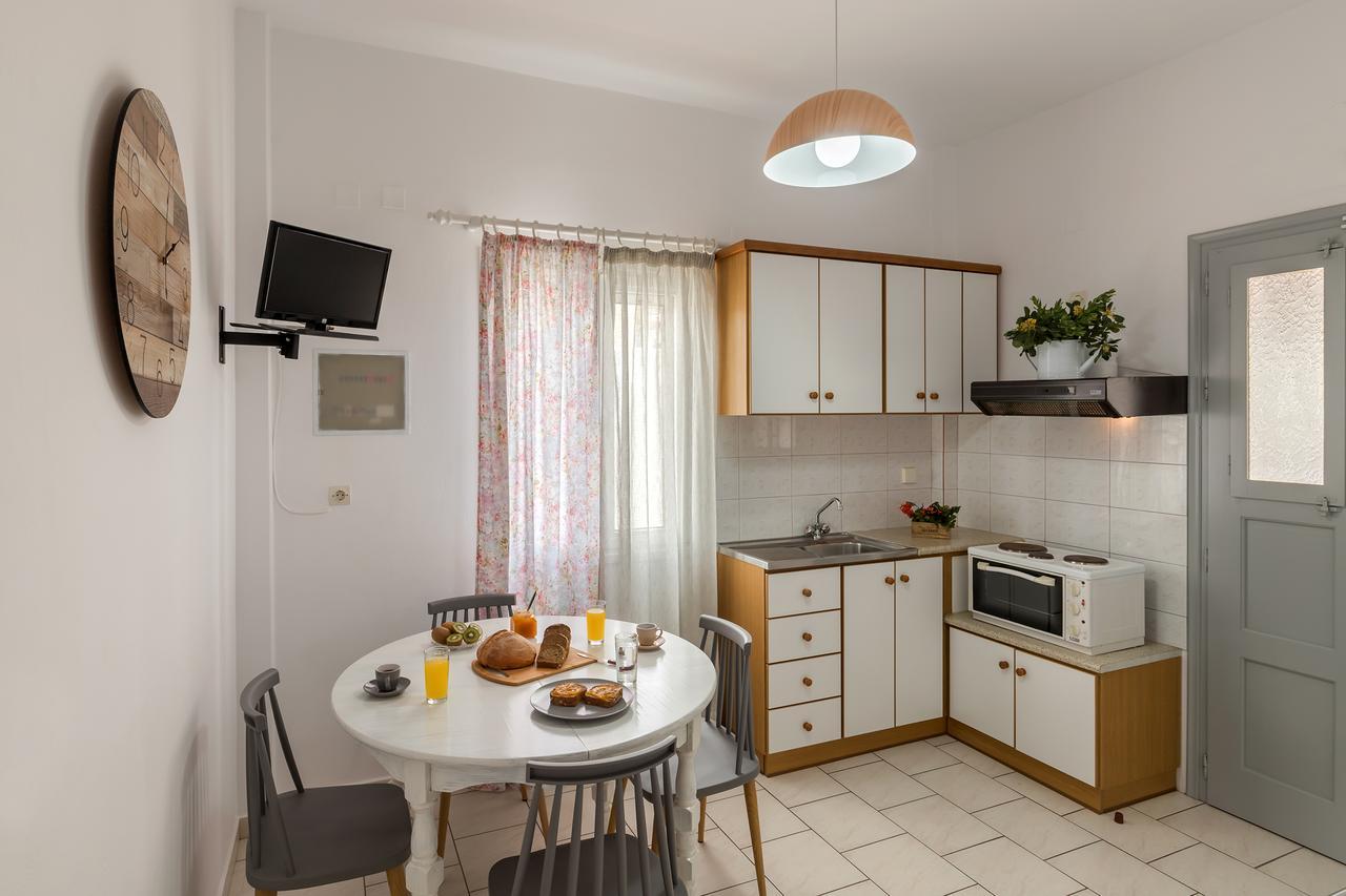 Letta'S Apartments Finikas  Eksteriør bilde